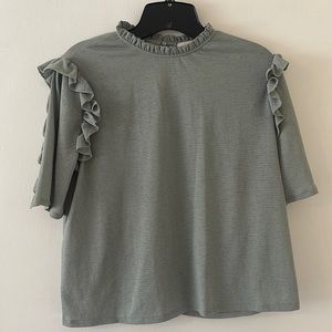 Casual top by Mango.  Brand new condition. Size M